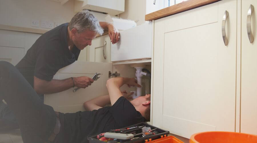 Professional burst pipe repair services in Lytle, TX